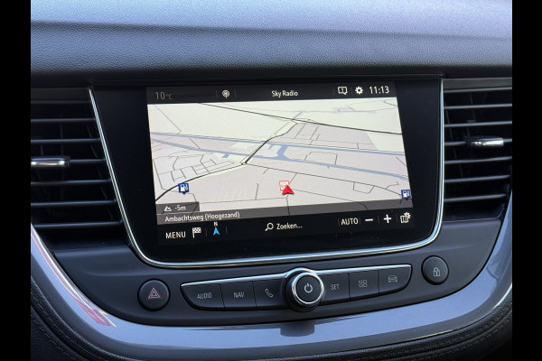 Opel Grandland X BWJ 11-2020 | 1.2T 131PK Bus Executive | TREKHAAK | CLIMA | NAVI | LEDER/STOF | SPORTSTOELEN | PDC 2X | CARPLAY |