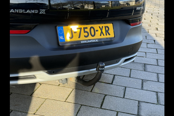 Opel Grandland X BWJ 11-2020 | 1.2T 131PK Bus Executive | TREKHAAK | CLIMA | NAVI | LEDER/STOF | SPORTSTOELEN | PDC 2X | CARPLAY |