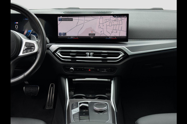 BMW 3 Serie Touring 320e M-Sport | Pano | Trekhaak | Harman Kardon | 19 inch | Sfeerverlichting | Camera | Dealer onderhouden