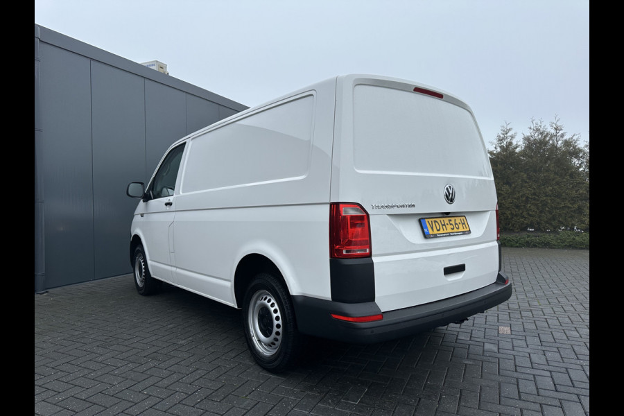 Volkswagen Transporter 2.0 TDI 102 PK / L1H1 / 1e EIG. / CAMERA / AIRCO / CRUISE / ACHTERKLEP / NETTE BUS