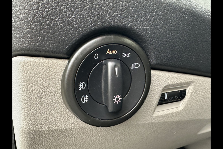 Volkswagen Transporter 2.0 TDI 102 PK / L1H1 / 1e EIG. / CAMERA / AIRCO / CRUISE / ACHTERKLEP / NETTE BUS