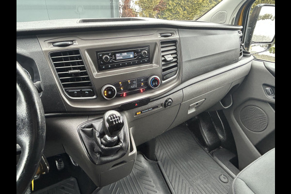 Ford Transit Custom 2.0 TDCI / L2H1 / 2.800 KG AHG / 1e EIG. / 45.870 KM / IMPERIAAL / TREKHAAK / AIRCO / CRUISE / STOELVERW.