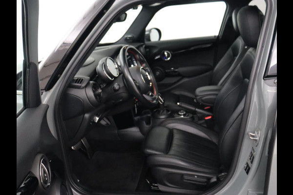 MINI Cooper S 2.0 Knightsbridge Edition | Panoramadak | Leder | Stoelverwarming | Head-Up | Carplay | Harman/Kardon | Navigatie | Climate control | Park Assist | Cruise control | Bluetooth