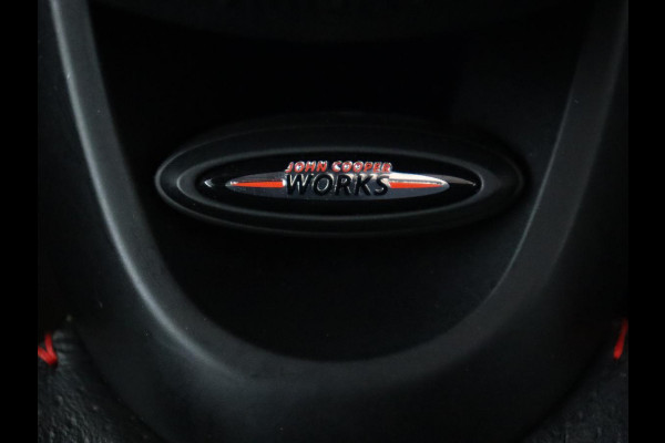 MINI Cooper S 2.0 Knightsbridge Edition | Panoramadak | Leder | Stoelverwarming | Head-Up | Carplay | Harman/Kardon | Navigatie | Climate control | Park Assist | Cruise control | Bluetooth