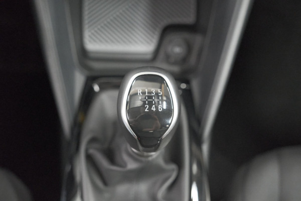 Citroën C4 Puretech 130 Plus | Camera | Apple Carplay | Parkeersensoren