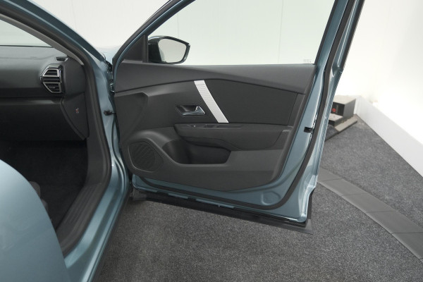 Citroën C4 Puretech 130 Plus | Camera | Apple Carplay | Parkeersensoren