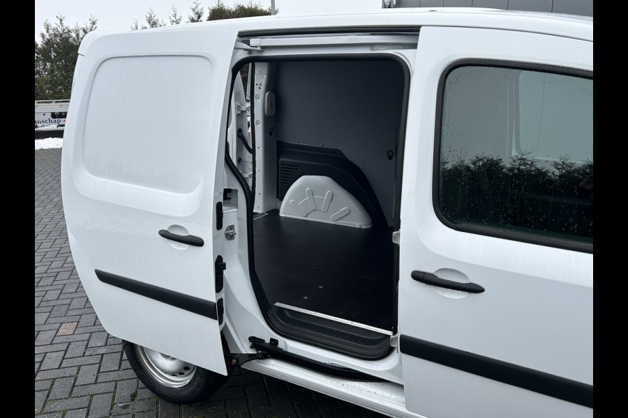 Renault Kangoo 1.5 Blue dCi / 6 BAK / 1e EIG. / TREKHAAK / NAVI / AIRCO / CRUISE / PDC