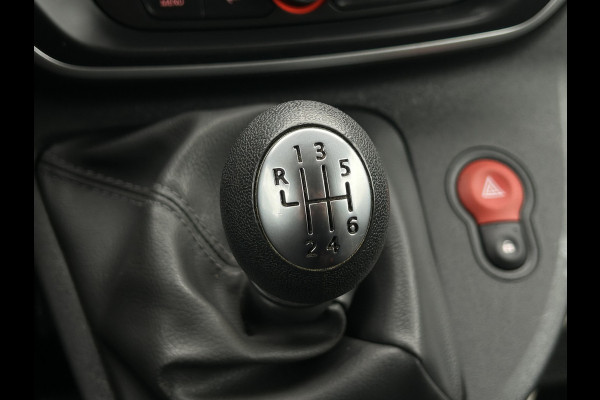 Renault Kangoo 1.5 Blue dCi / 6 BAK / 1e EIG. / TREKHAAK / NAVI / AIRCO / CRUISE / PDC