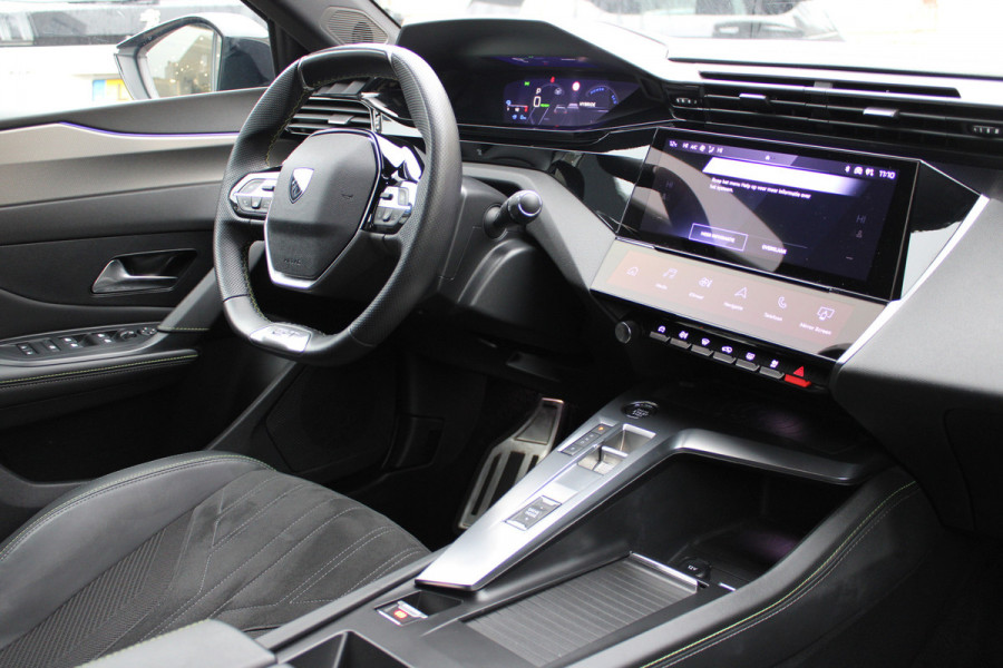 Peugeot 308 1.6 Plug-in Hybrid 225 GT | Trekhaak | Alcantara | 360 Camera | Navigatie | Black Pack