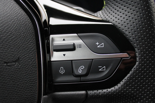 Peugeot 308 1.6 Plug-in Hybrid 225 GT | Trekhaak | Alcantara | 360 Camera | Navigatie | Black Pack