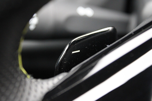 Peugeot 308 1.6 Plug-in Hybrid 225 GT | Trekhaak | Alcantara | 360 Camera | Navigatie | Black Pack