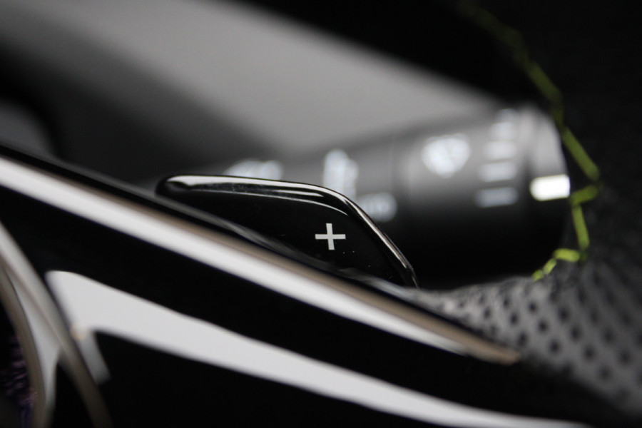 Peugeot 308 1.6 Plug-in Hybrid 225 GT | Trekhaak | Alcantara | 360 Camera | Navigatie | Black Pack