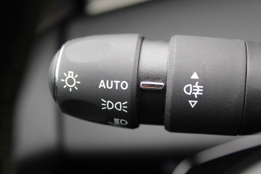 Peugeot 308 1.6 Plug-in Hybrid 225 GT | Trekhaak | Alcantara | 360 Camera | Navigatie | Black Pack