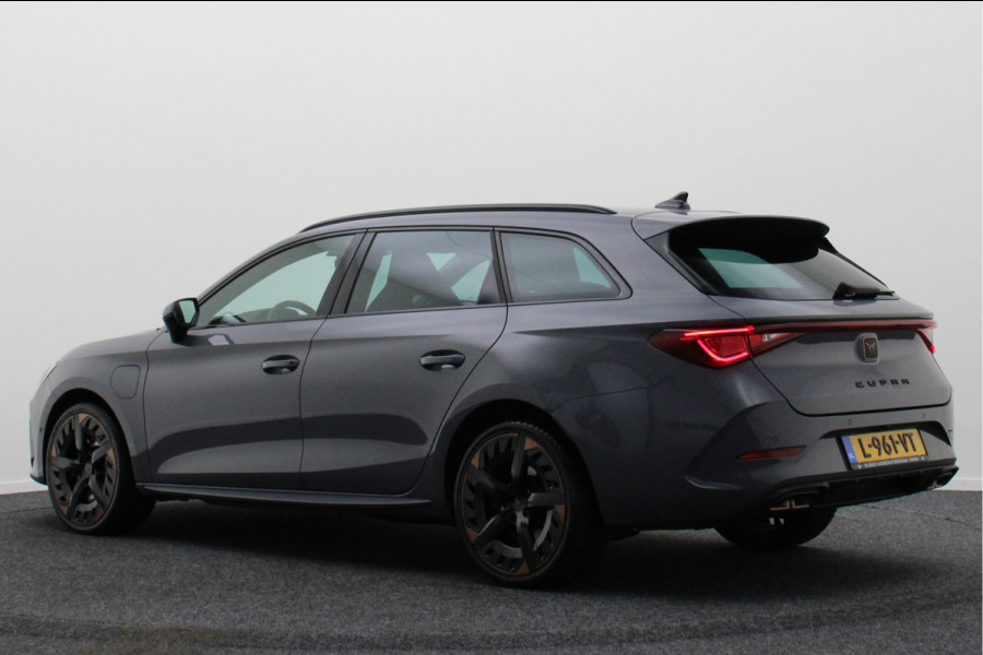 CUPRA Leon Sportstourer 1.4 e-Hybrid VZ Adrenaline Virtual Cockpit, Kuipstoelen, Beats Audio, ACC, Camera, Keyless, 19"