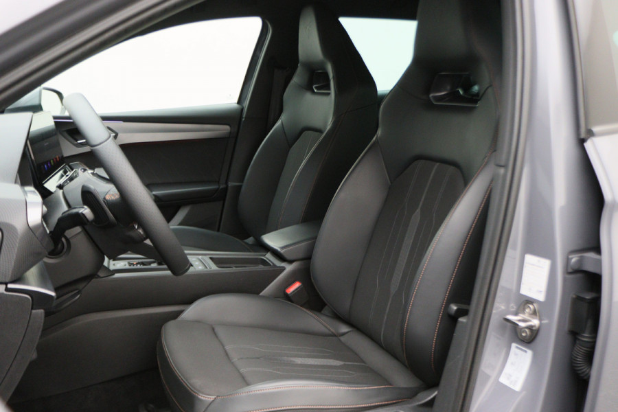 CUPRA Leon Sportstourer 1.4 e-Hybrid VZ Adrenaline Virtual Cockpit, Kuipstoelen, Beats Audio, ACC, Camera, Keyless, 19"