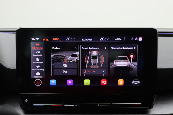 CUPRA Leon Sportstourer 1.4 e-Hybrid VZ Adrenaline Virtual Cockpit, Kuipstoelen, Beats Audio, ACC, Camera, Keyless, 19"