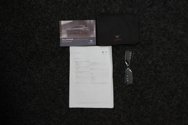 CUPRA Leon Sportstourer 1.4 e-Hybrid VZ Adrenaline Virtual Cockpit, Kuipstoelen, Beats Audio, ACC, Camera, Keyless, 19"