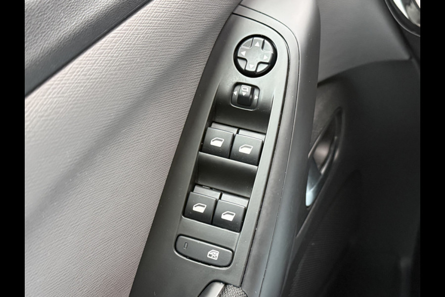 Citroën C4 Spacetourer BWJ 11-2020 | 1.2T 131PK Business AUTOMAAT | NWE DISTRIBUTIE | CLIMA | NAVI | CRUISE | PDC |