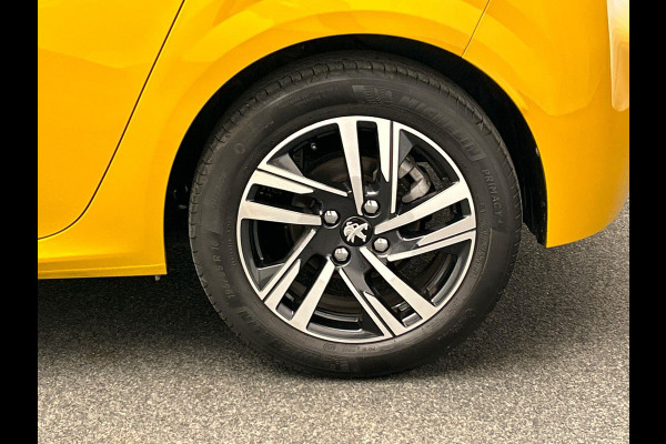 Peugeot 208 1.2 PureTech Allure | Origineel Nederlands | Climate / Cruise control Carplay Lichtmetaal