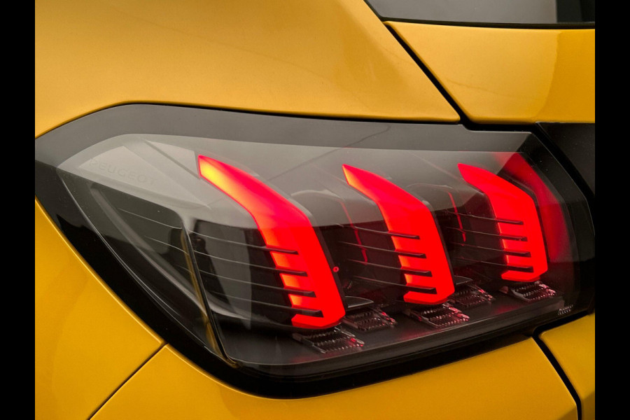 Peugeot 208 1.2 PureTech Allure | Origineel Nederlands | Climate / Cruise control Carplay Lichtmetaal