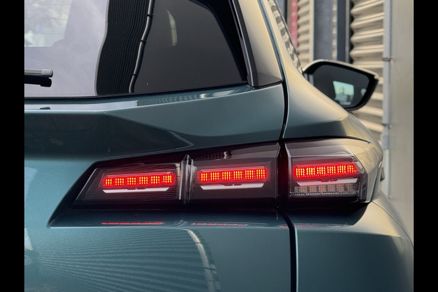 Peugeot 308 SW BWJ 2022 | 1.5HDi 131PK Pack Bus NL AUTO | CLIMA | NAVI | VOORRUIT VERW. | CARPLAY | LICHTMETAAL | PDC |