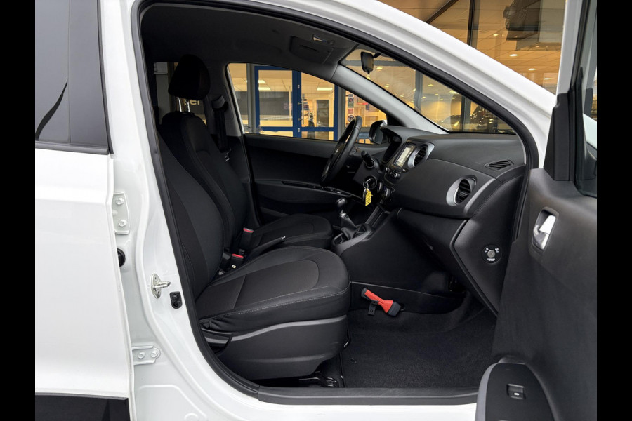 Hyundai i10 1.0i Premium | Stoelverwarming | Cruise Control | Parkeersensoren | Navigatie & Carplay |