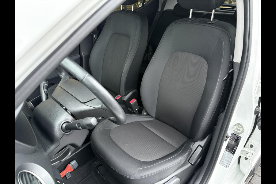 Hyundai i10 1.0i Premium | Stoelverwarming | Cruise Control | Parkeersensoren | Navigatie & Carplay |