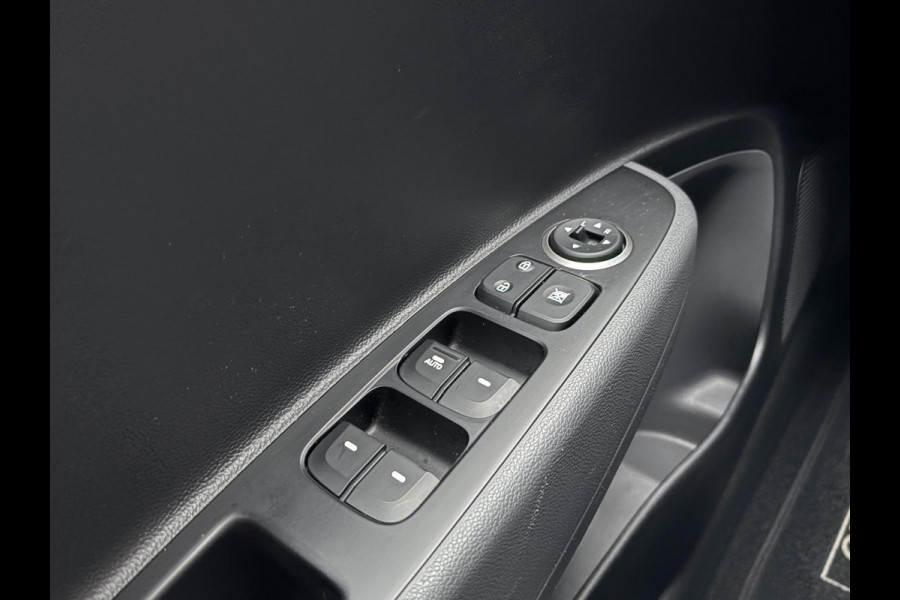 Hyundai i10 1.0i Premium | Stoelverwarming | Cruise Control | Parkeersensoren | Navigatie & Carplay |