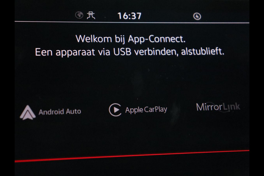 Volkswagen Tiguan 1.4 TSI eHybrid R Line | Panoramadak | Leder | Stoelverwarming | Trekhaak | 360 Camera | Adaptive cruise | Carplay | Matrix LED | Navigatie | Achterbankverwarming | PHEV | Plug In