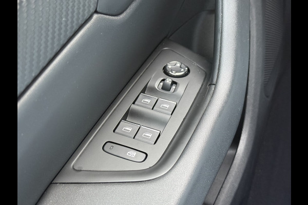 Peugeot 508 BWJ 12-2020 | 1.6 HYbrid 25PK Allure AUTOMAAT | CLIMA | NAVI | CRUISE | LMV | PDC 2X | CARPLAY | PRIVACY GLASS |