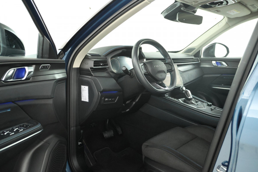 Lynk & Co 01 1.5 Black pakket, Navigatie, Apple carplay.