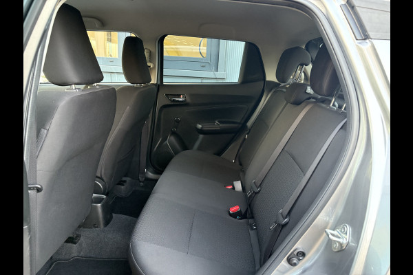 Suzuki Swift 1.2 90pk Select 5-drs. CAMERA/CARPLAY/AIRCO/LED/STOELVERW./16INCH