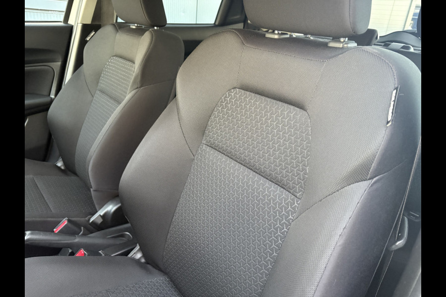 Suzuki Swift 1.2 90pk Select 5-drs. CAMERA/CARPLAY/AIRCO/LED/STOELVERW./16INCH