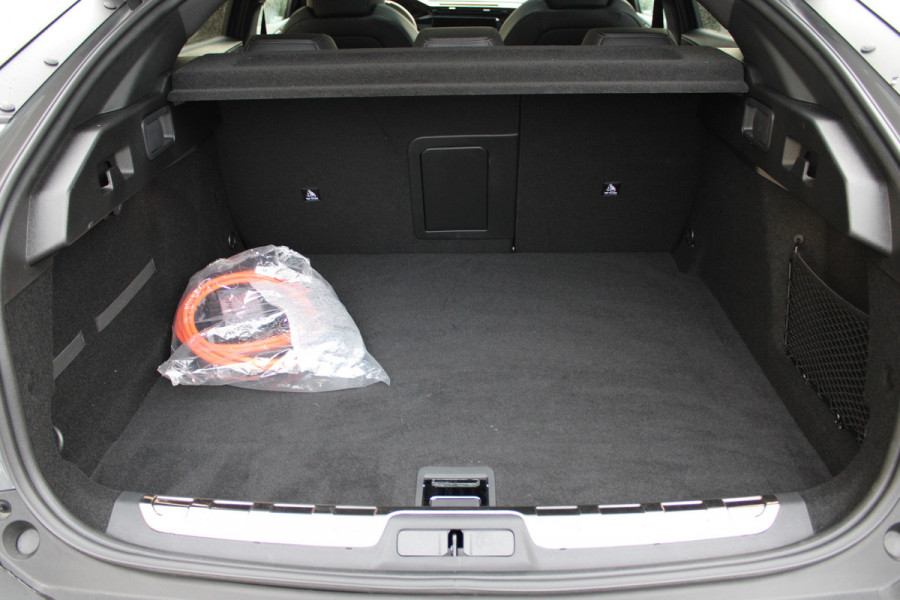 Peugeot 408 1.6 HYbrid 225 EAT8 GT | Panoramadak | Massage | Adatieve cruise | FULL