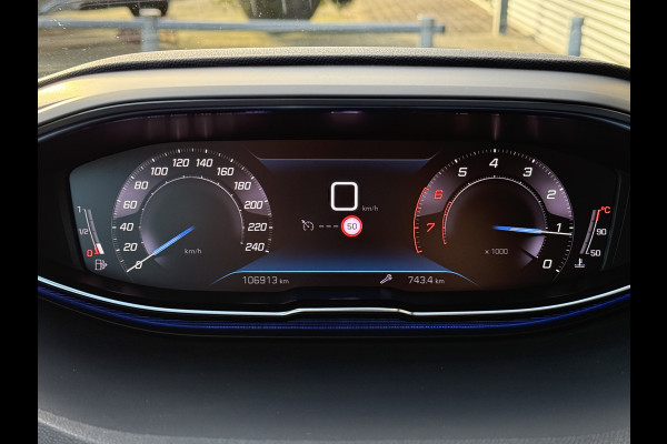 Peugeot 5008 BWJ 10-2021 | 1.2T 131PK 7PERS ACTIVE | CLIMA | NAVI | CRUISE | 17'' LMV | PDC |