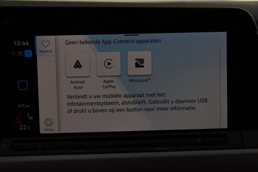 Volkswagen Golf Variant 1.0 eTSI Life DSG *1ste Eigenaar*Navigatie*Stoelverwarming*Camera*