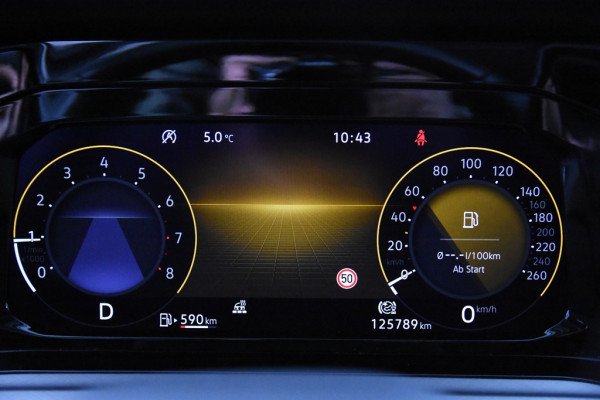 Volkswagen Golf Variant 1.0 eTSI Life DSG *1ste Eigenaar*Navigatie*Stoelverwarming*Camera*