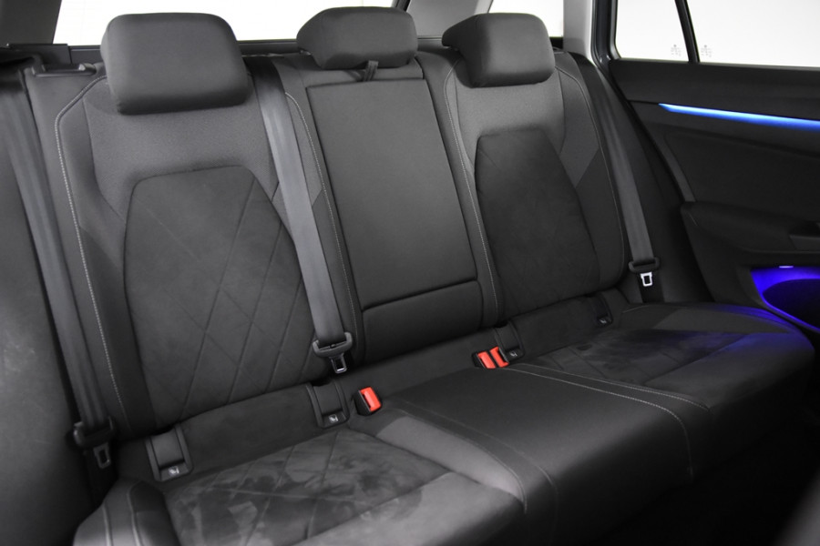 Volkswagen Golf Variant 1.0 eTSI Life DSG *1ste Eigenaar*Navigatie*Stoelverwarming*Camera*