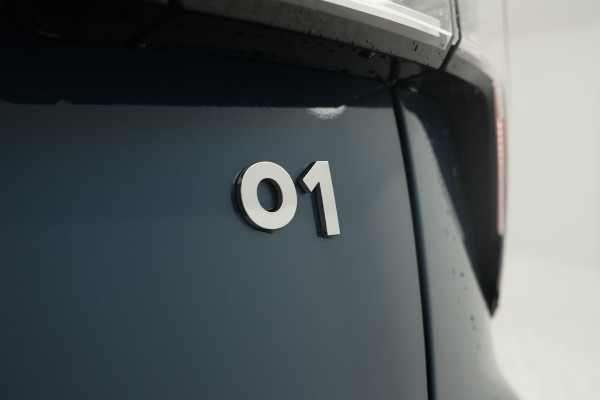 Lynk & Co 01 1.5 Black pakket, Navigatie, Apple carplay.