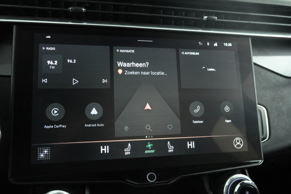 Lynk & Co 01 1.5 Black pakket, Navigatie, Apple carplay.