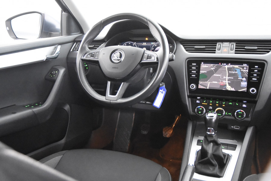 Škoda Octavia Combi 1.0 TSI Combi *1ste Eigenaar*Navigatie*PDC*Stoelverwarming*
