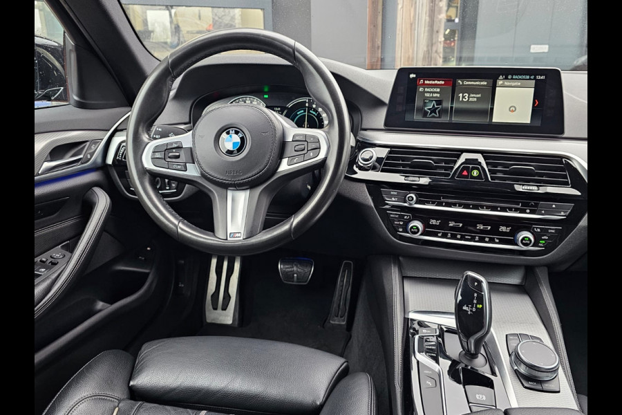 BMW 5 Serie 530e iPerformance High Executive | Automaat | M Sport | LED | Stoelverwarming | Park Assist | Driving Assist | Leder | M Aerodynamics |