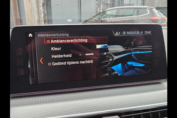 BMW 5 Serie 530e iPerformance High Executive | Automaat | M Sport | LED | Stoelverwarming | Park Assist | Driving Assist | Leder | M Aerodynamics |