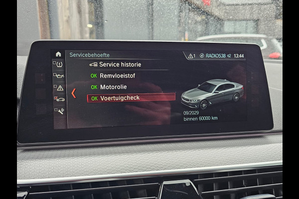 BMW 5 Serie 530e iPerformance High Executive | Automaat | M Sport | LED | Stoelverwarming | Park Assist | Driving Assist | Leder | M Aerodynamics |