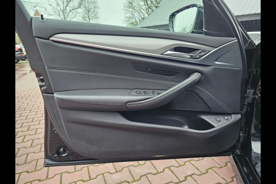 BMW 5 Serie 530e iPerformance High Executive | Automaat | M Sport | LED | Stoelverwarming | Park Assist | Driving Assist | Leder | M Aerodynamics |