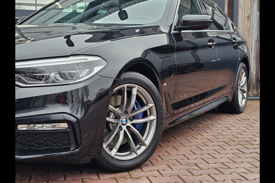 BMW 5 Serie 530e iPerformance High Executive | Automaat | M Sport | LED | Stoelverwarming | Park Assist | Driving Assist | Leder | M Aerodynamics |