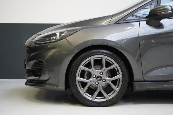 Ford Fiesta 1.0 EcoBoost Hybrid Active X | Navigatie | Stoelverwarming | Stuurverwarming | Sportstuur | Privacy glass