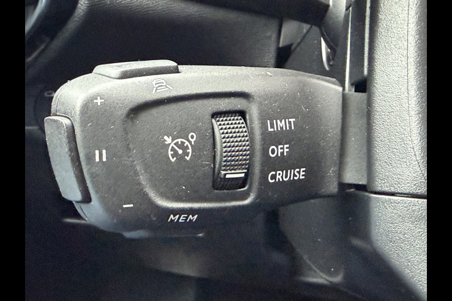 DS Ds 7 Crossback 225pk Rivoli (Elektrisch Schuifdak - Trekhaak - NightVision - 360gr Camera - Leder incl stoelverwarming/Geheugen - LED - Adaptie