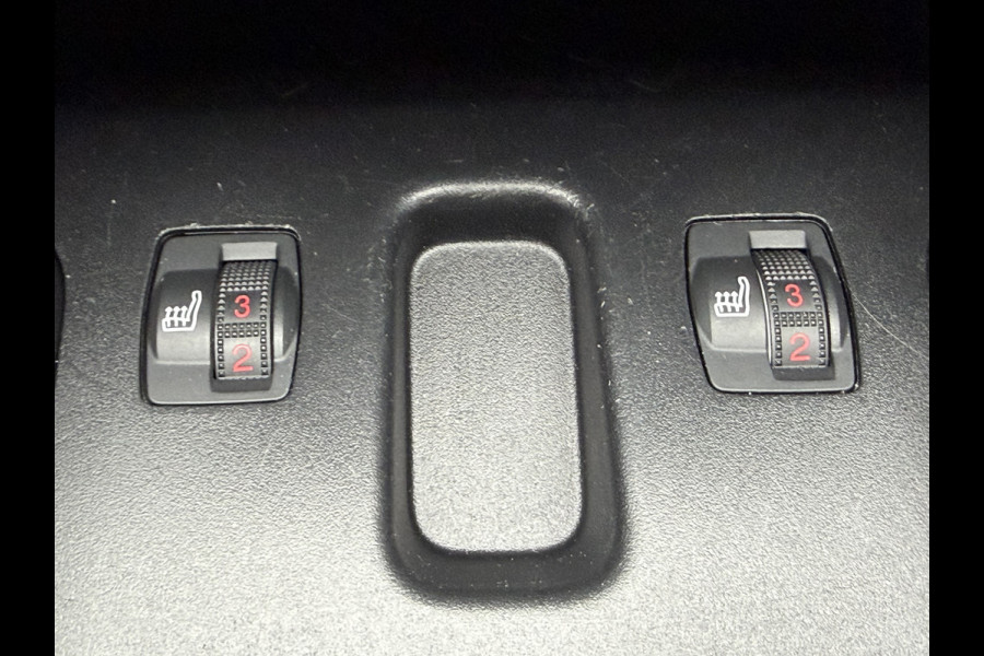 DS Ds 7 Crossback 225pk Rivoli (Elektrisch Schuifdak - Trekhaak - NightVision - 360gr Camera - Leder incl stoelverwarming/Geheugen - LED - Adaptie