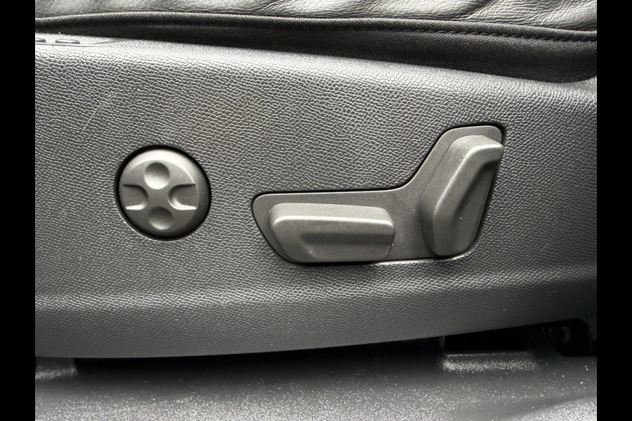 DS Ds 7 Crossback 225pk Rivoli (Elektrisch Schuifdak - Trekhaak - NightVision - 360gr Camera - Leder incl stoelverwarming/Geheugen - LED - Adaptie